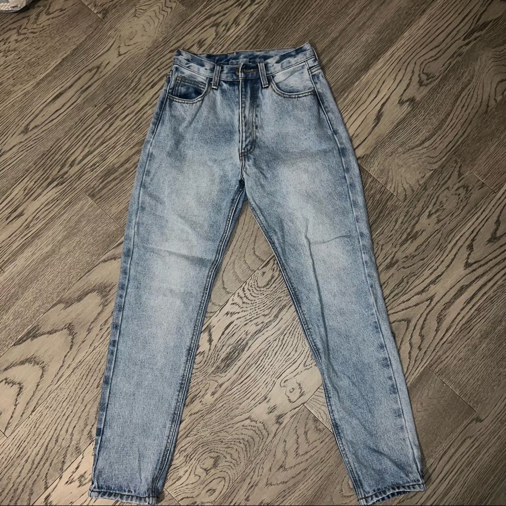 Brandy Melville High Waisted Jeans